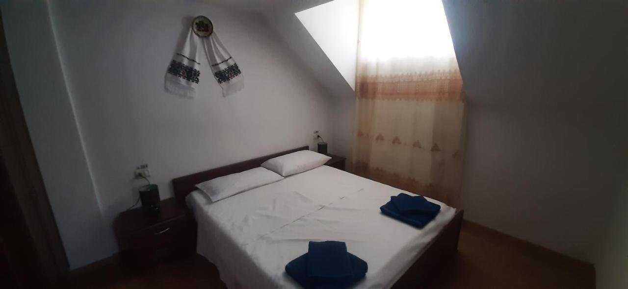 Cazare Luxandra Borşa Cameră foto